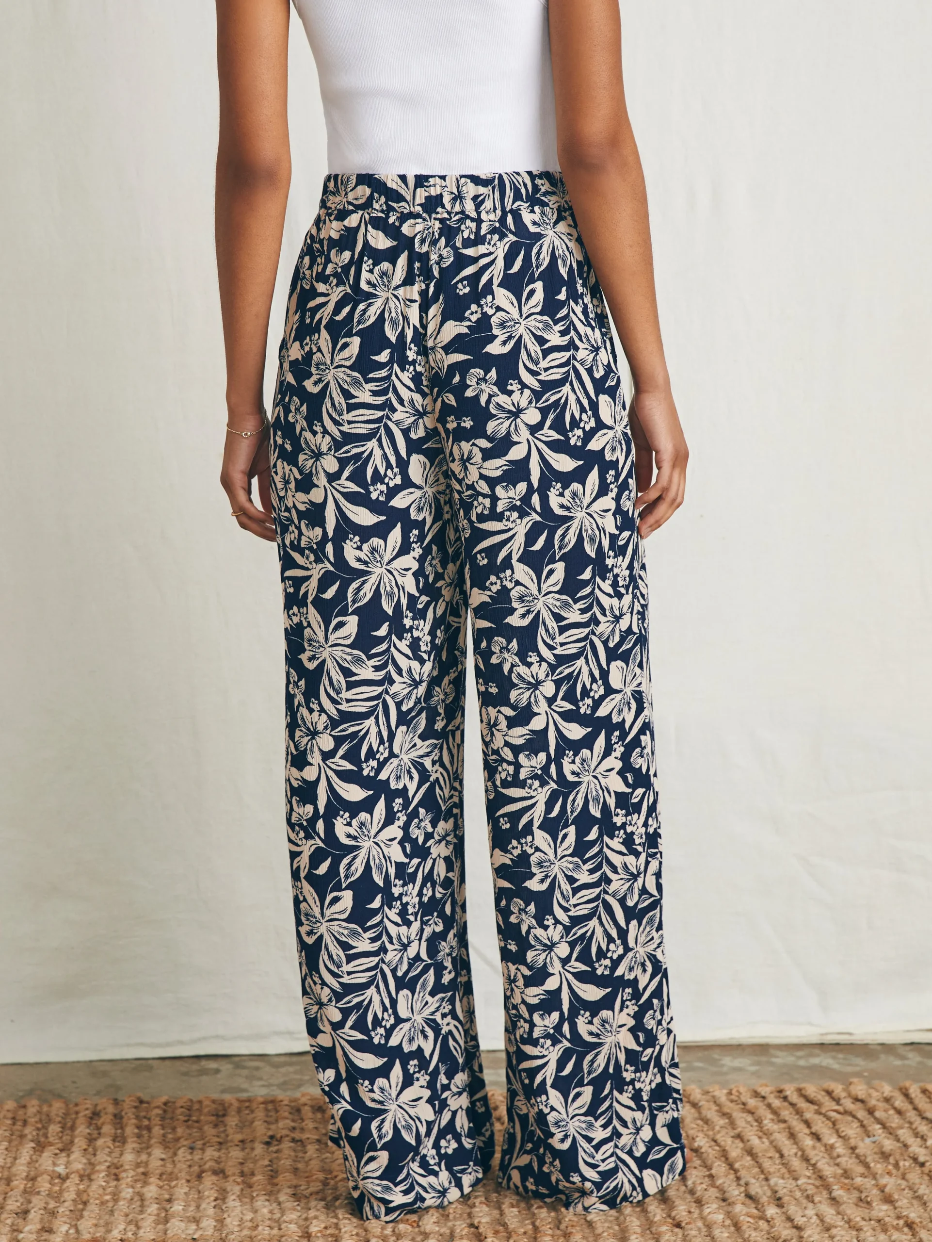 Pants^Faherty Brand Cabana Pant - Navy Canopy Floral