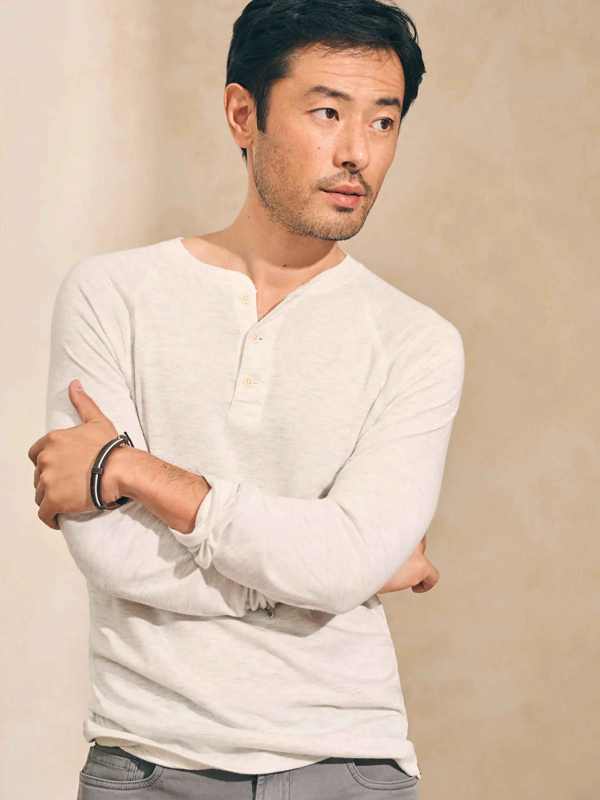 T-Shirts & Henleys^Faherty Brand Cloud Cotton Long-Sleeve Henley (Tall) - Ivory Heather