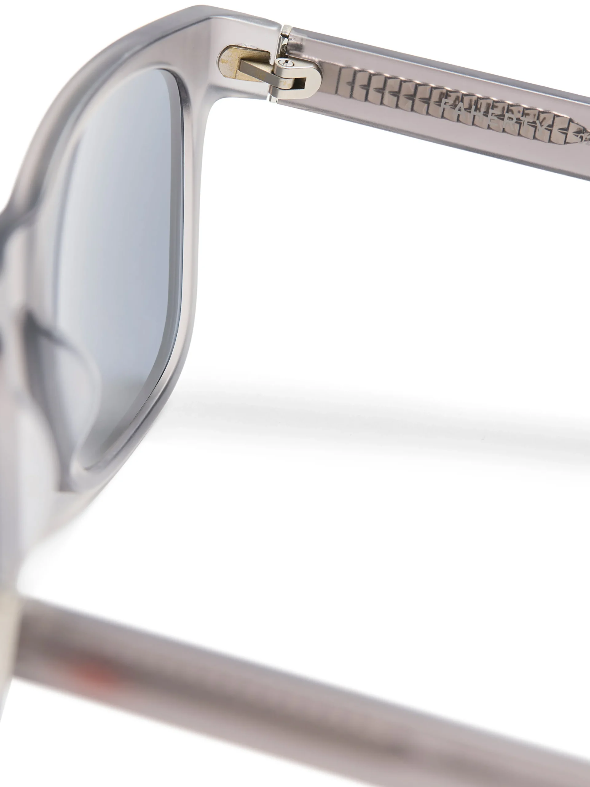Sunglasses|Sunglasses^Faherty Brand Duke Sunglasses - Matte Grey Crystal