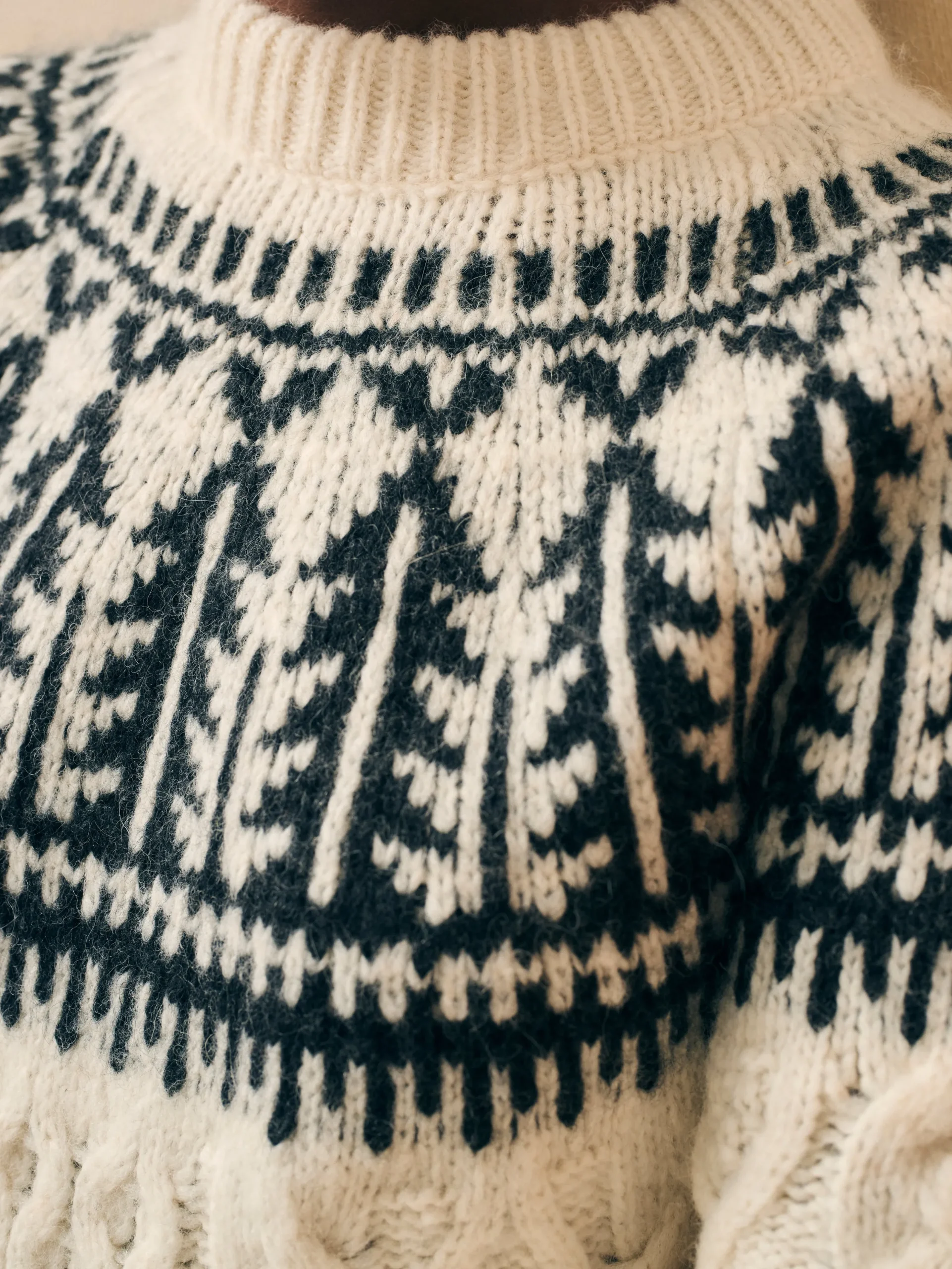 Sweaters^Faherty Brand Native Knitter Frost Fair Isle Crew - White Sheep Camp