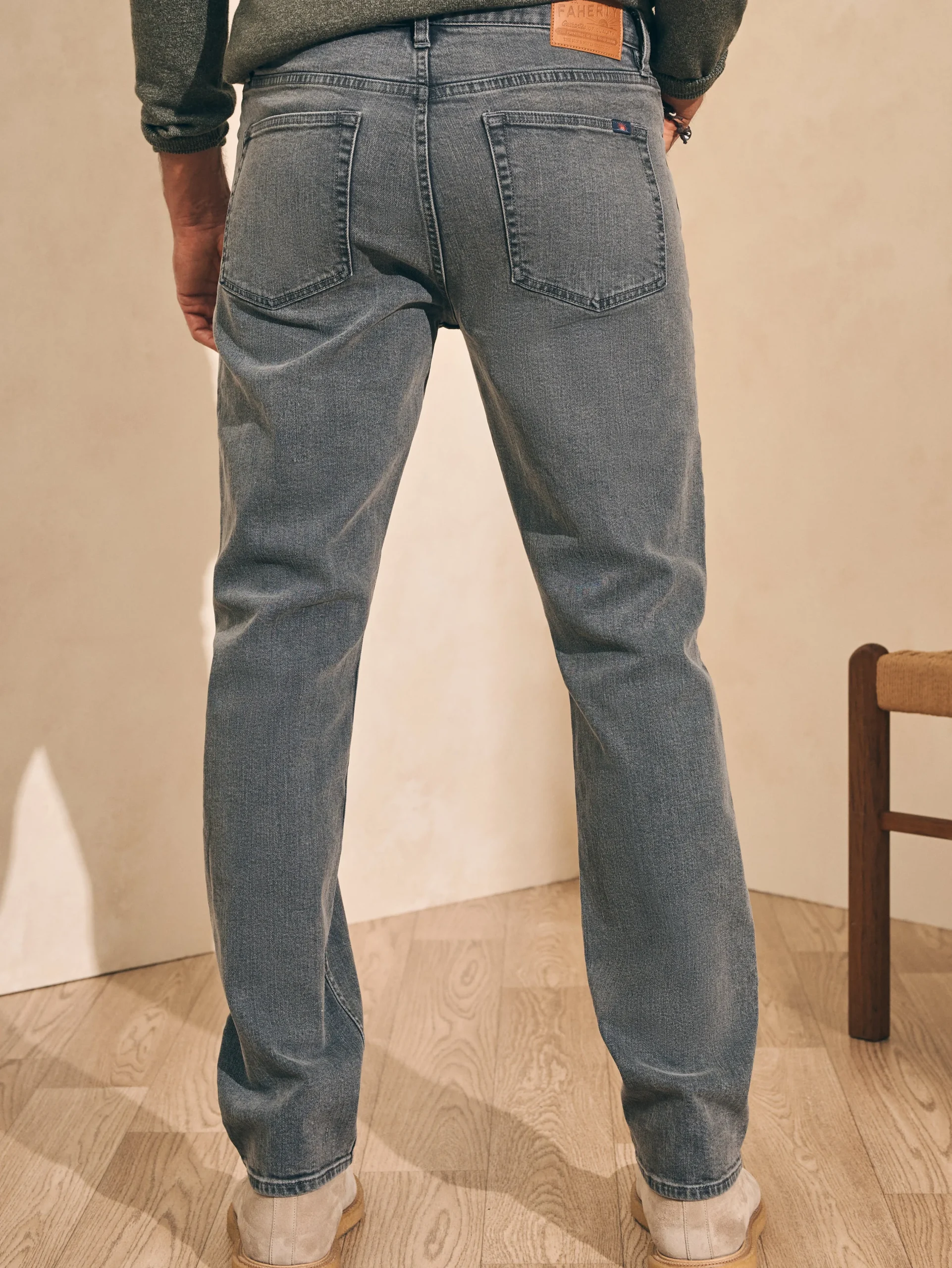 Pants^Faherty Brand Organic Cotton Slim Straight Denim (32" Inseam) - Coal Creek Wash