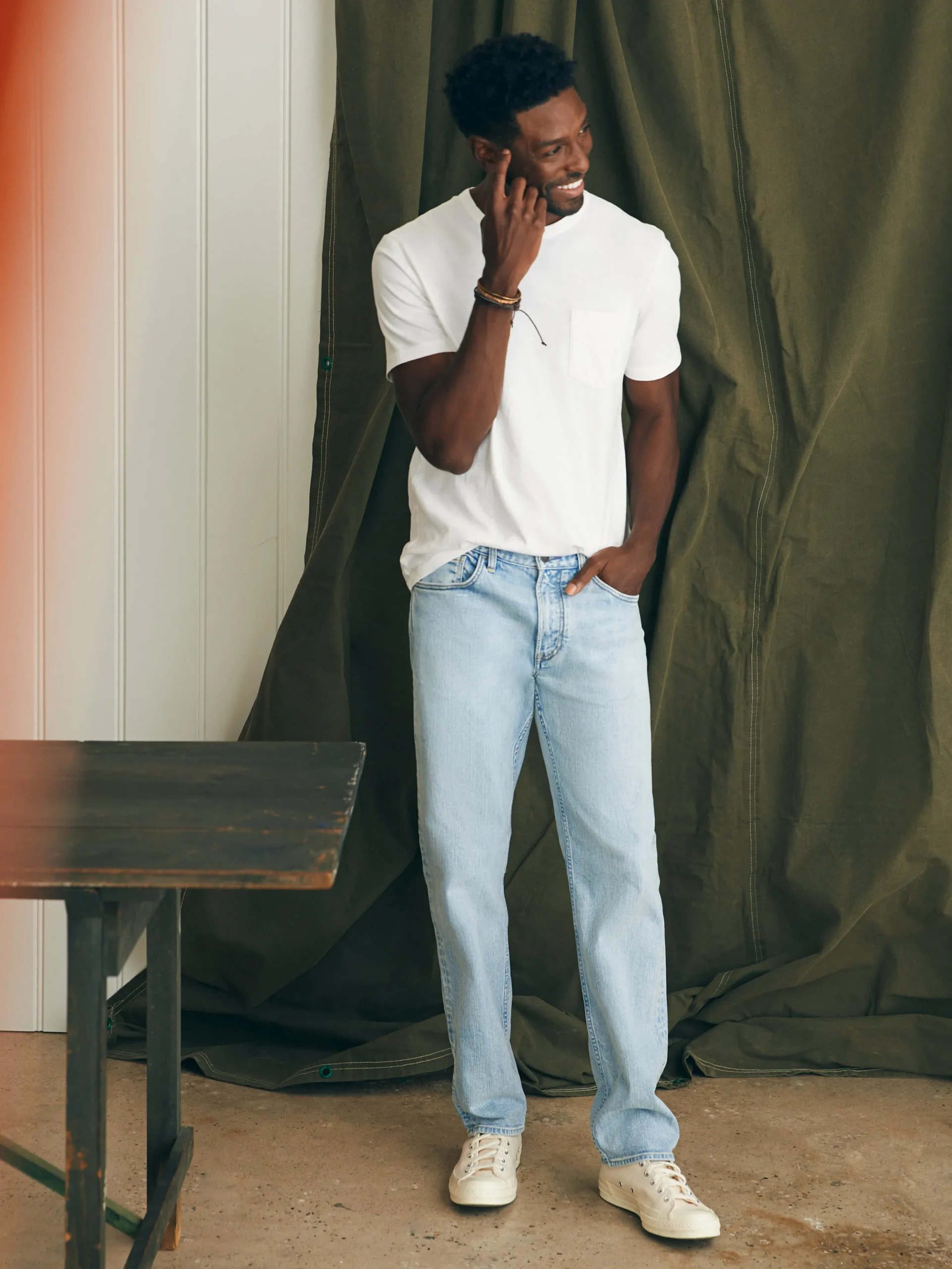 Pants^Faherty Brand Organic Cotton Slim Straight Denim (32" Inseam) - Somerset Blue