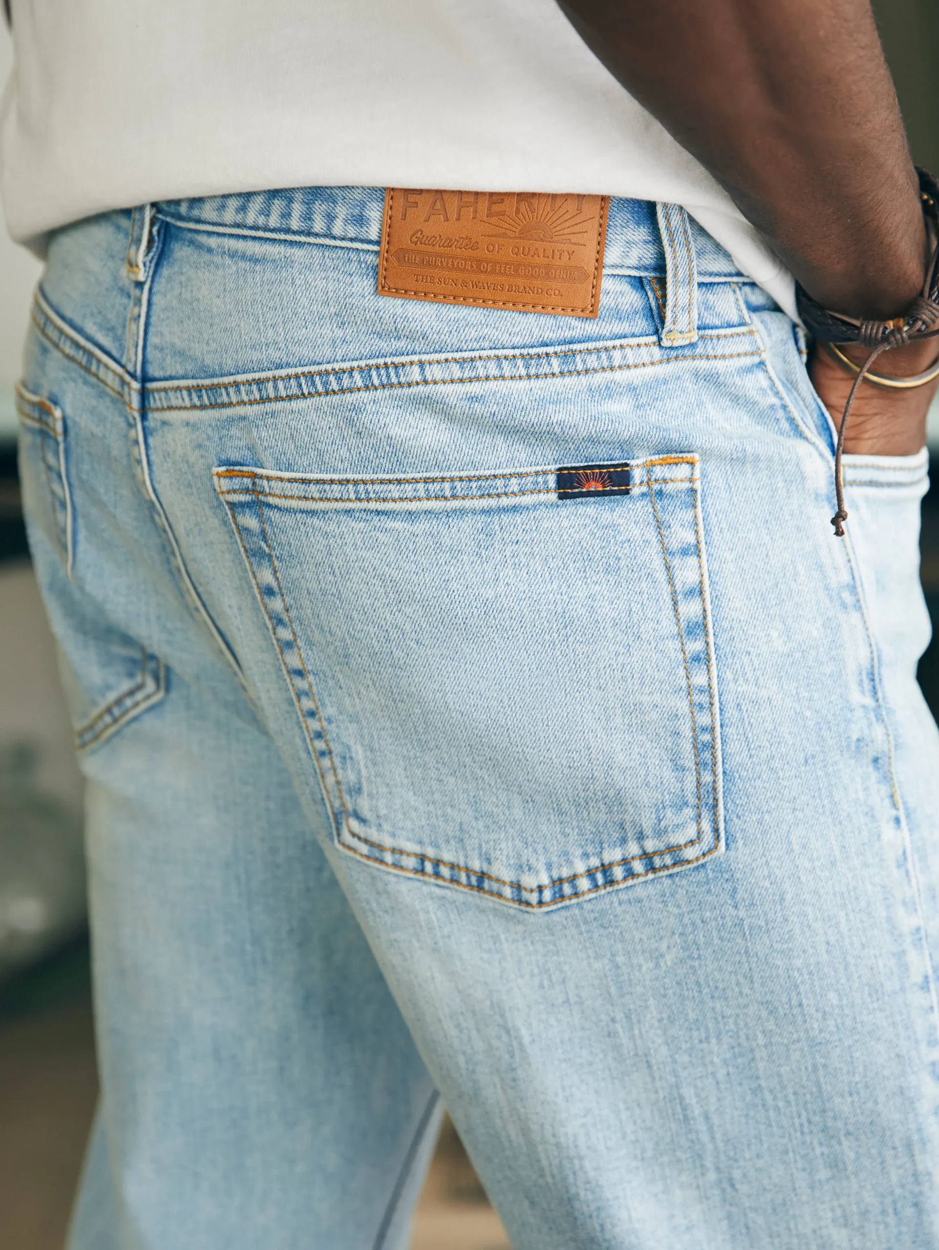 Pants^Faherty Brand Organic Cotton Slim Straight Denim (32" Inseam) - Somerset Blue