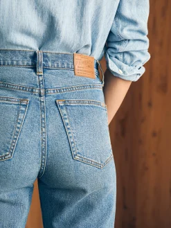 Pants|Jeans^Faherty Brand Organic Cotton Slim Straight Denim - Lakewood Wash