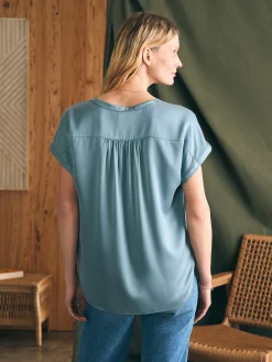 Shirts & Tops^Faherty Brand Sandwashed Silk Desmond Top - Lead