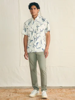 Shirts^Faherty Brand Shorelite Short-Sleeve Tech Shirt - Cream Island Fish