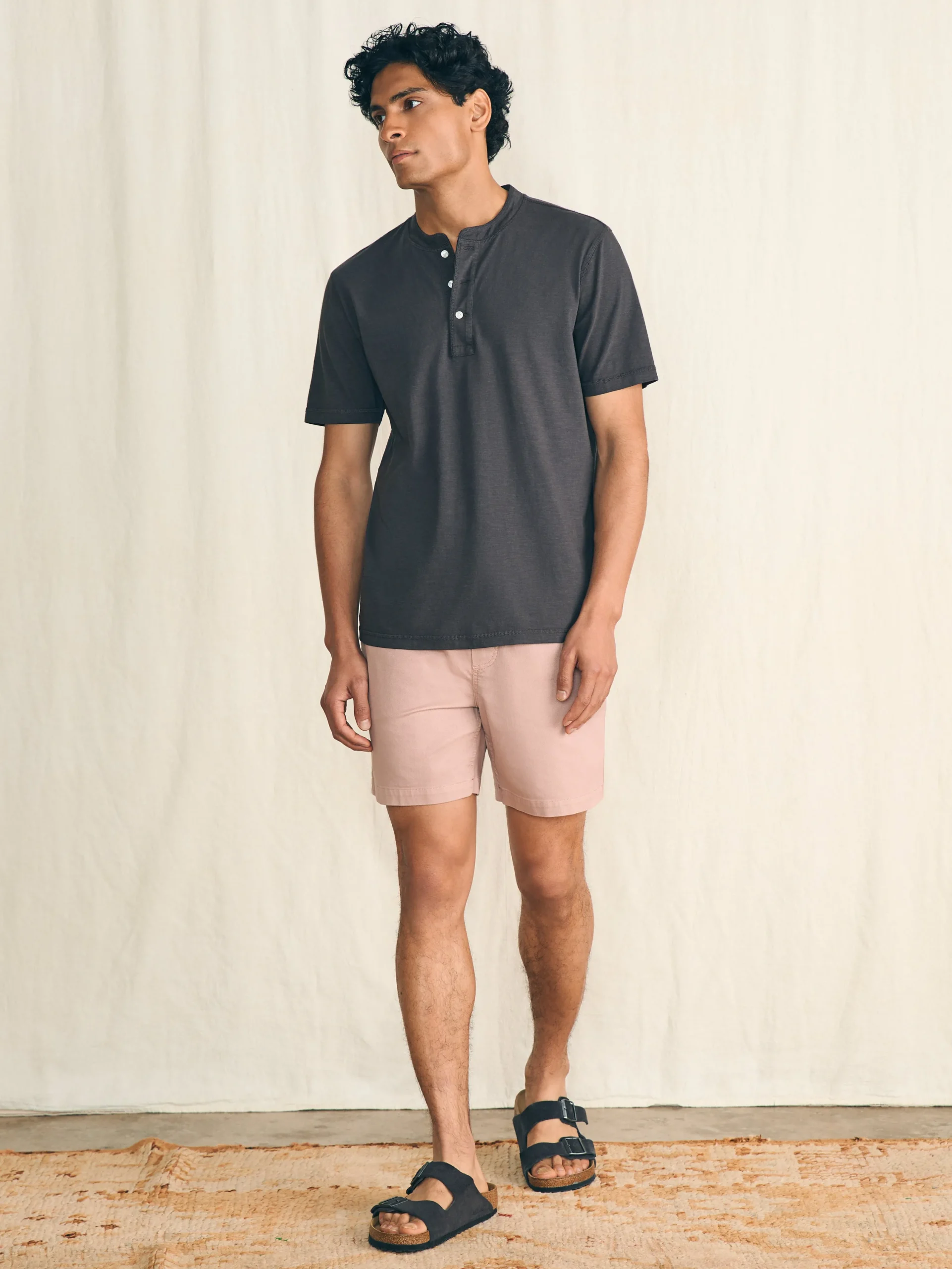 T-Shirts & Henleys^Faherty Brand Short-Sleeve Sunwashed Henley - Washed Black