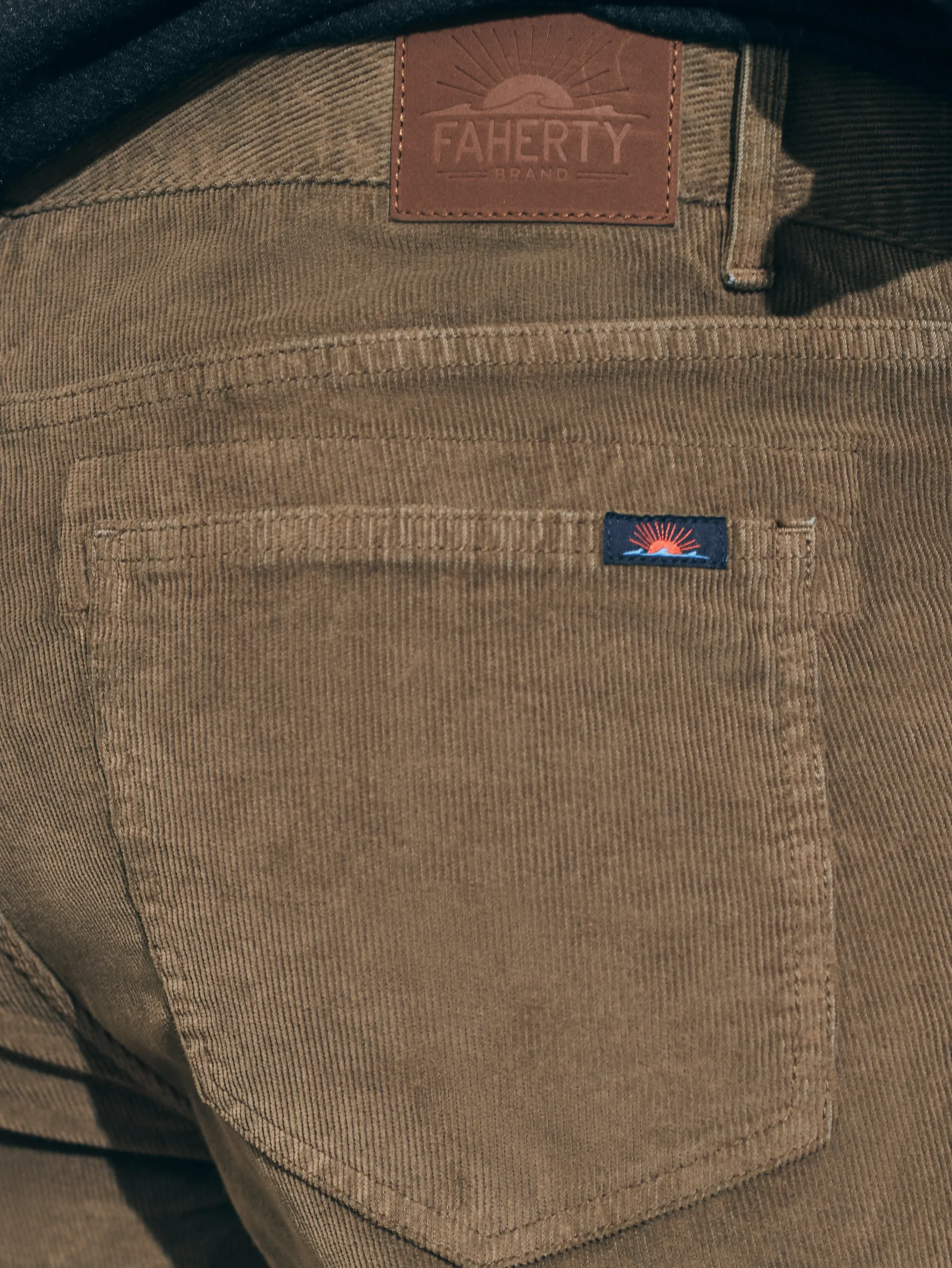 Pants^Faherty Brand Stretch Corduroy 5-Pocket Pant (32" Inseam) - Surplus Olive