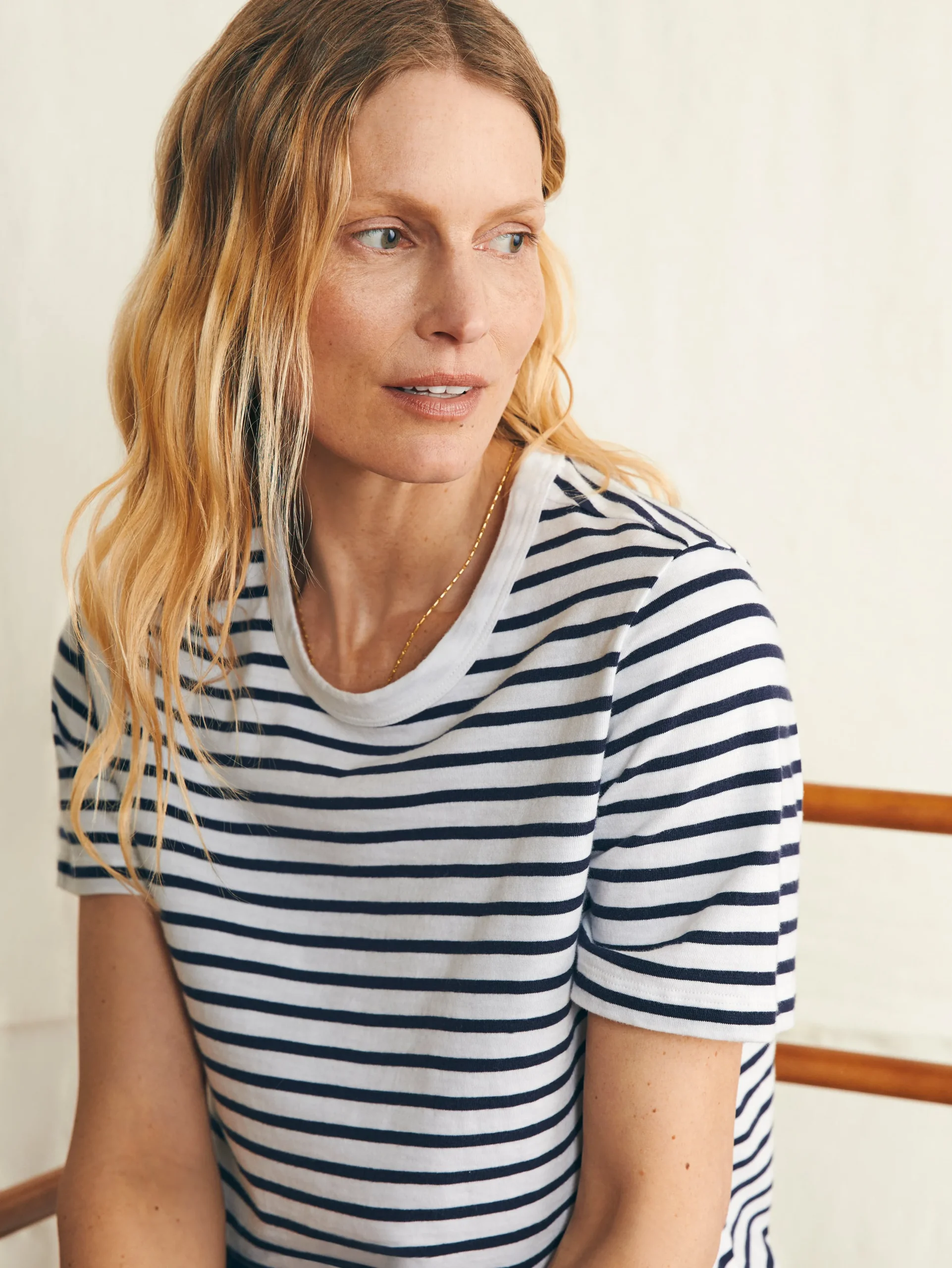 T-Shirts^Faherty Brand Sunwashed Crew Tee - Regatta Stripe