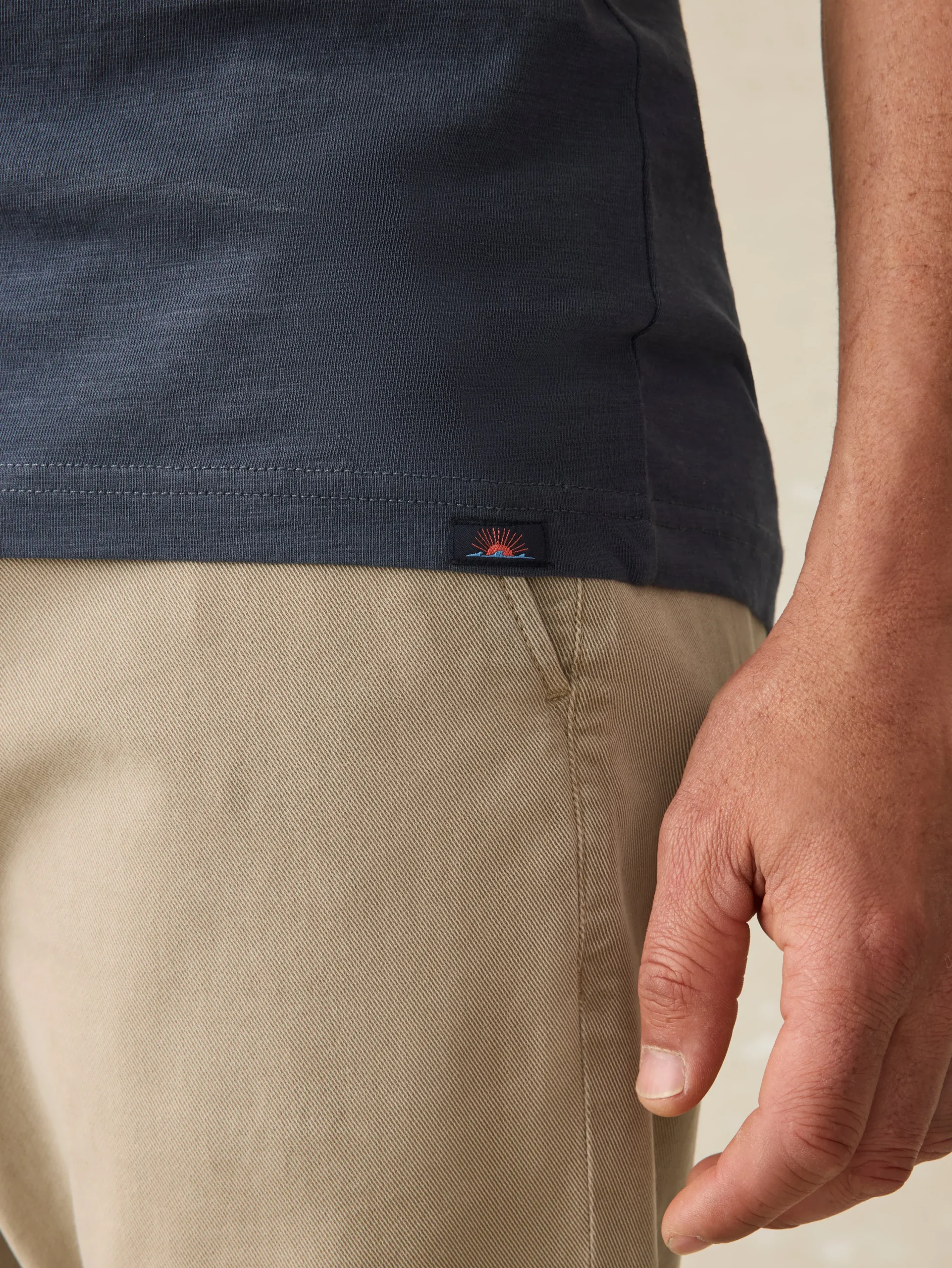 T-Shirts & Henleys^Faherty Brand Sunwashed Pocket Tee (Tall) - Dune Navy