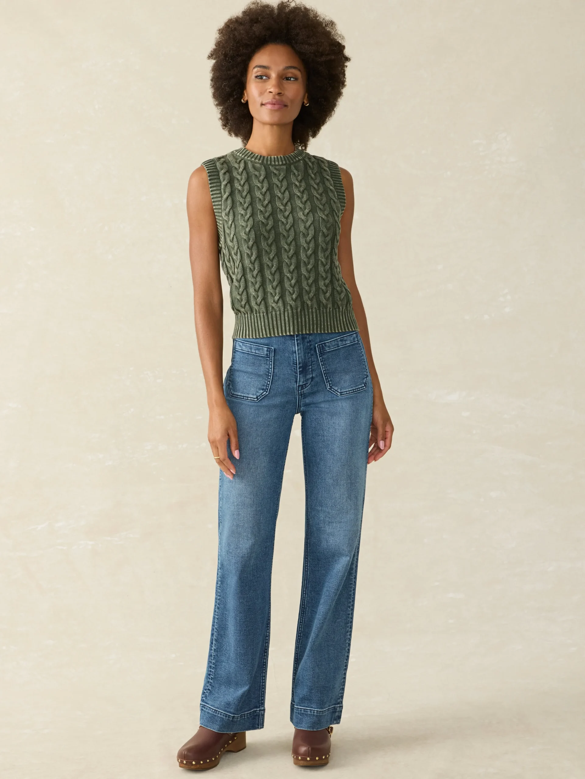 Sweaters^Faherty Brand Sunwashed Sweater Vest - Beetle
