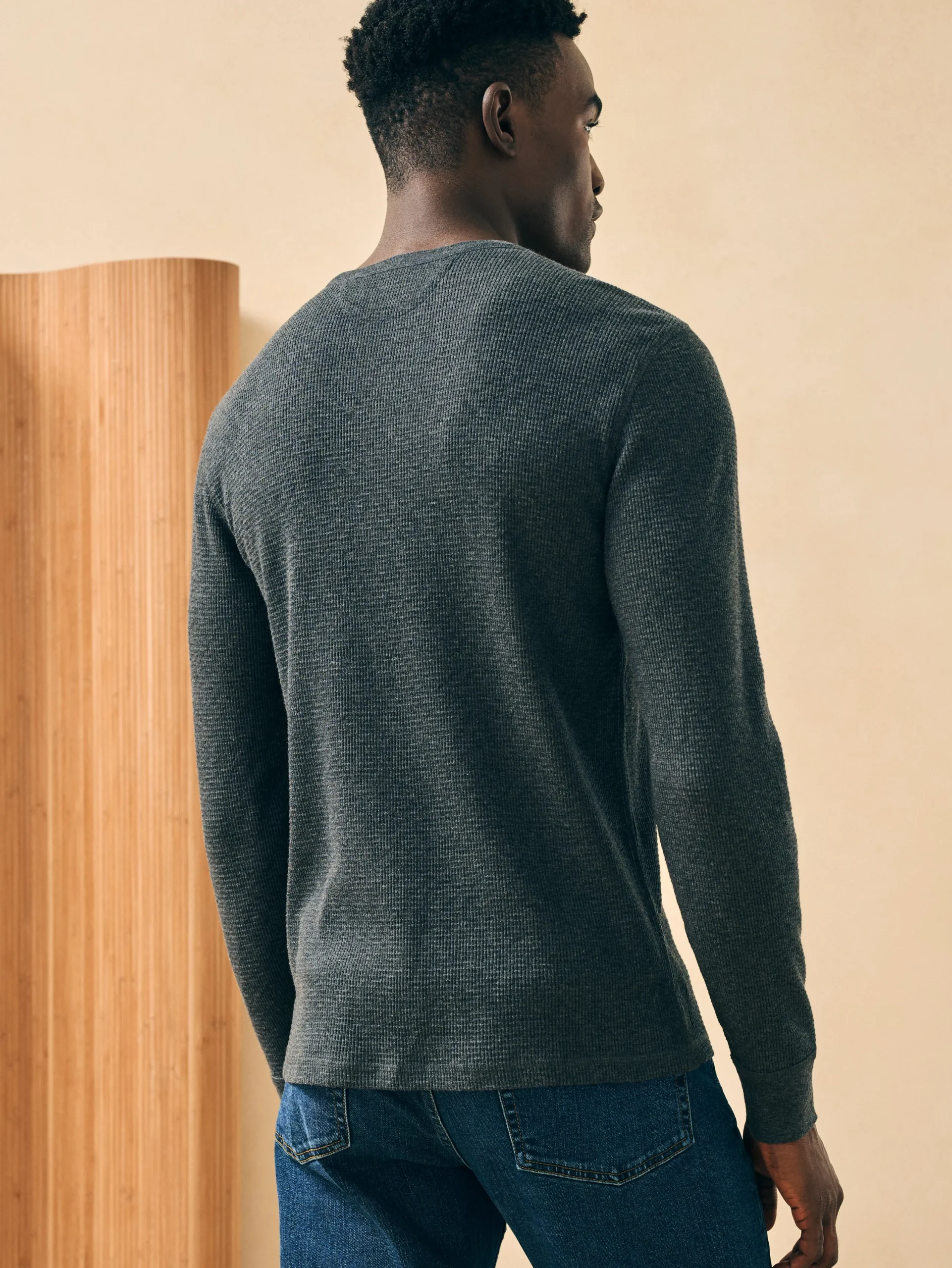 T-Shirts & Henleys^Faherty Brand Surplus Waffle Crew - Ash Heather