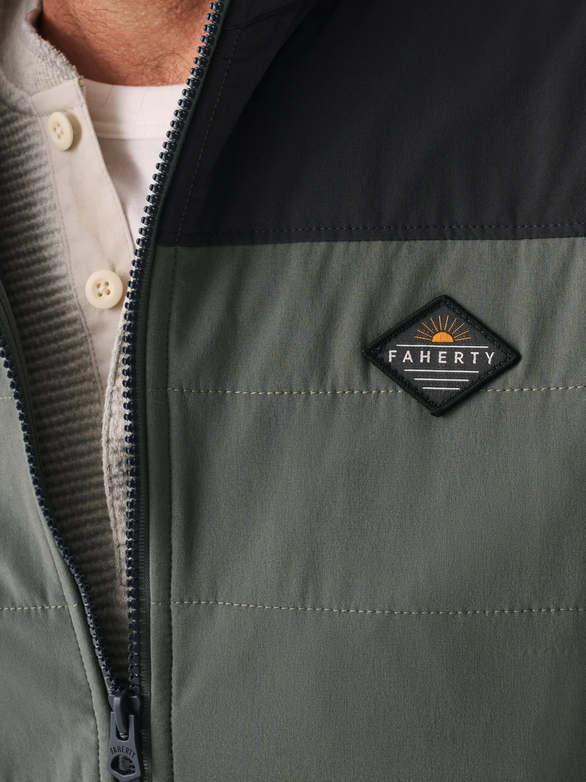 Jackets & Vests^Faherty Brand The Movement™ Vest - Rock Sand