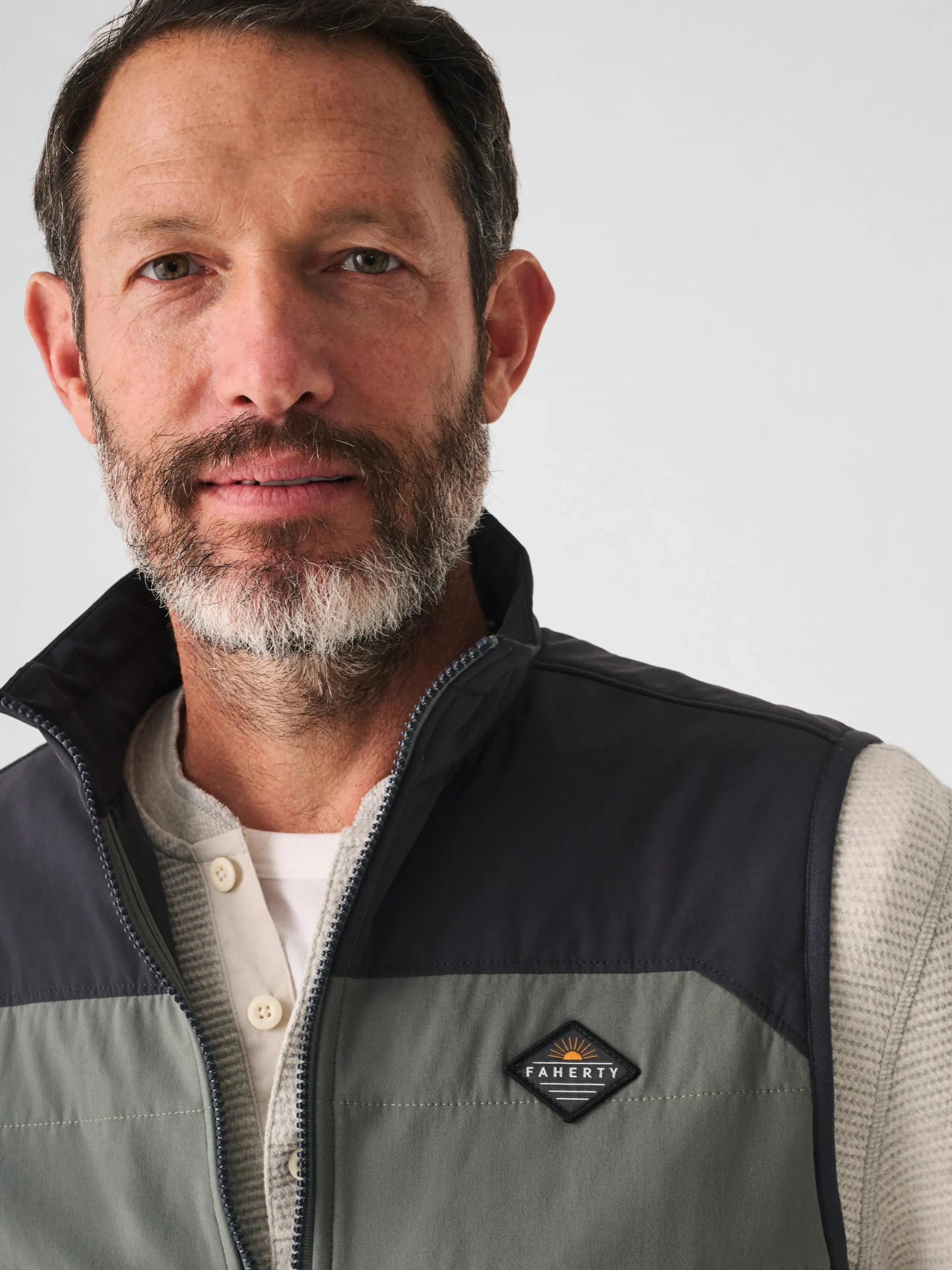 Jackets & Vests^Faherty Brand The Movement™ Vest - Rock Sand