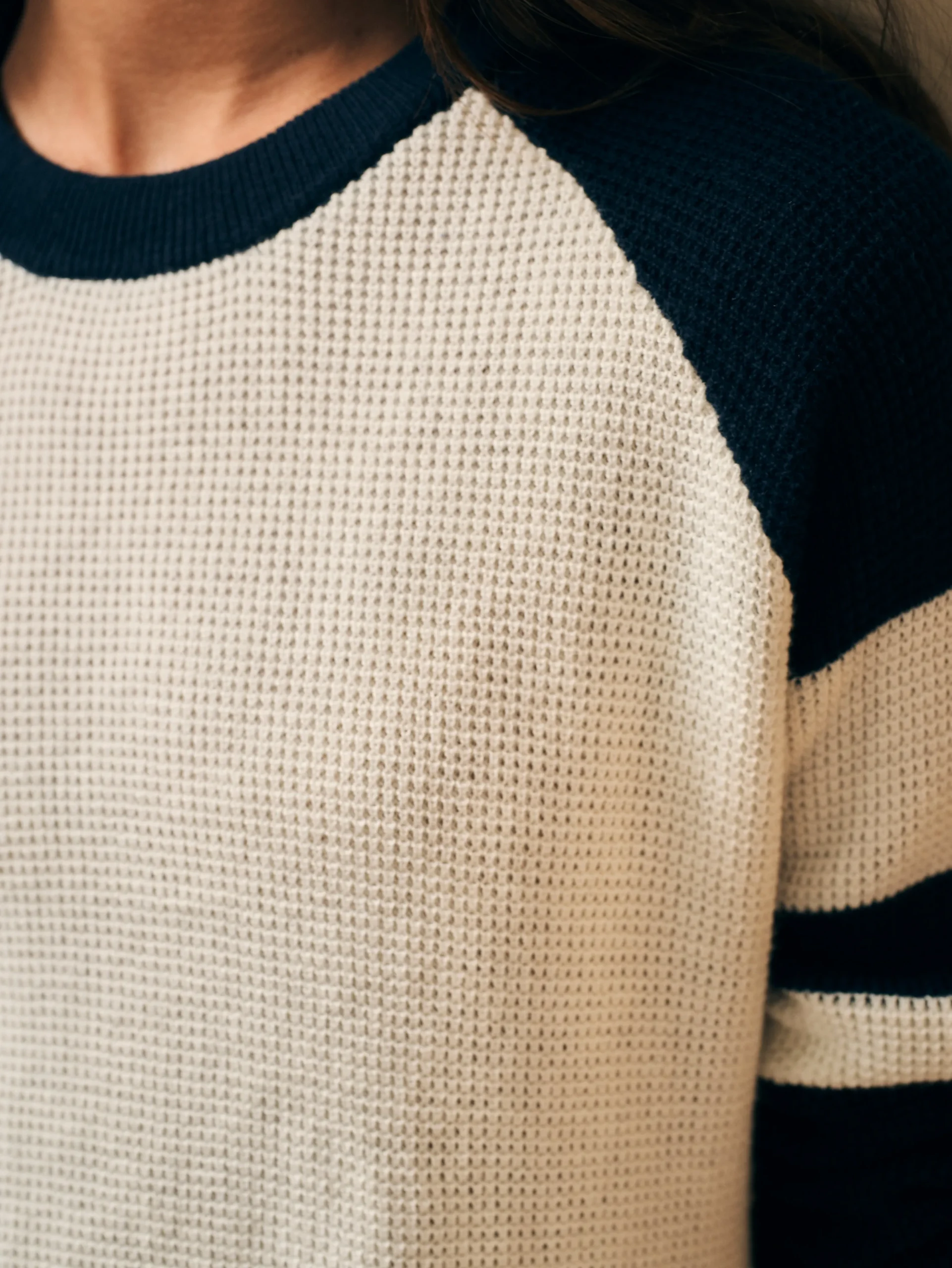 Sweaters^Faherty Brand Throwback Crew - Wrigley