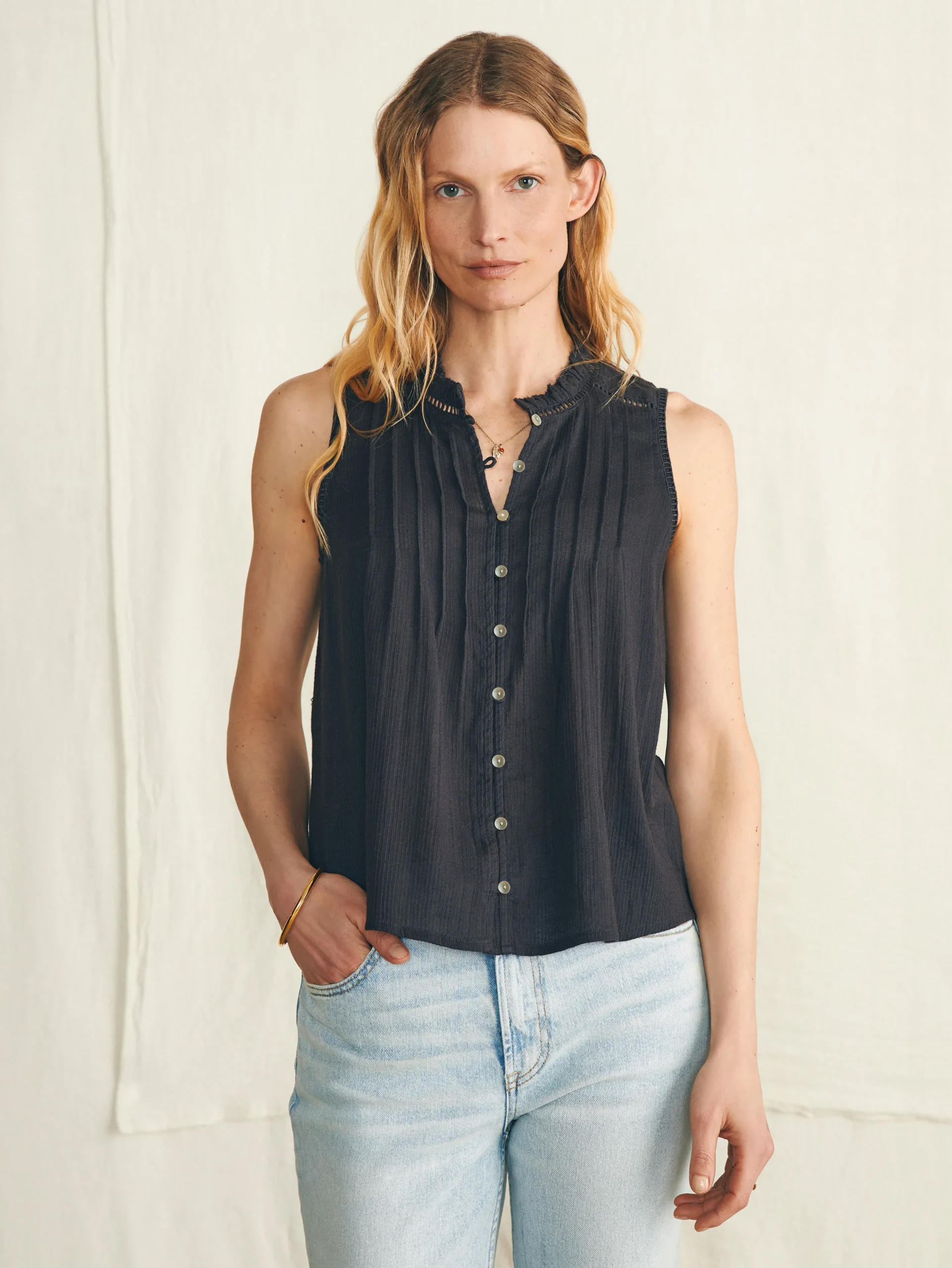 Shirts & Tops^Faherty Brand Willa Sleeveless Top - Washed Black
